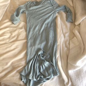 Solly Baby nightgown NB